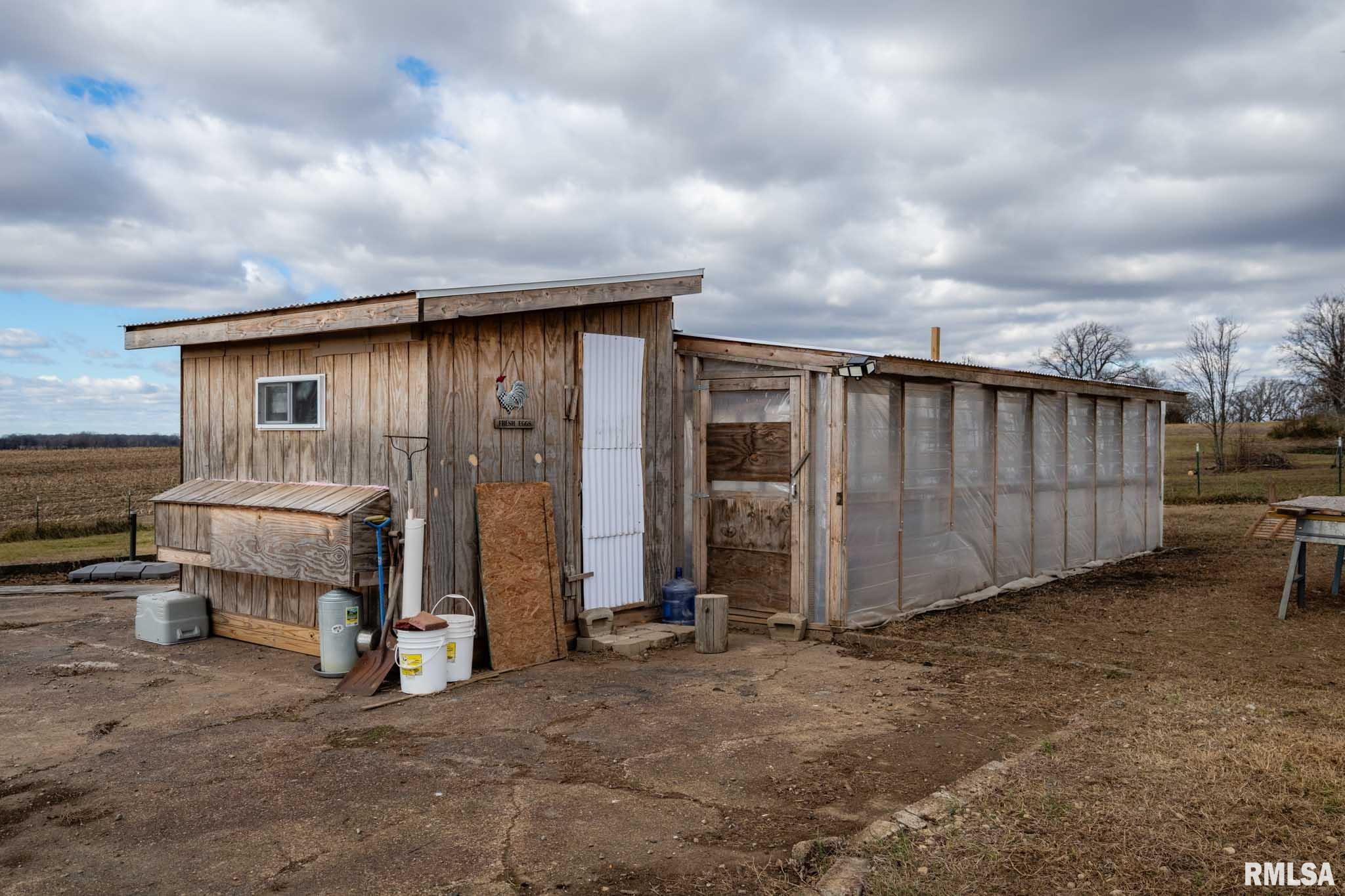 3235 Crossroad School Road Eldorado, IL 62930 - Photo 57 of 68