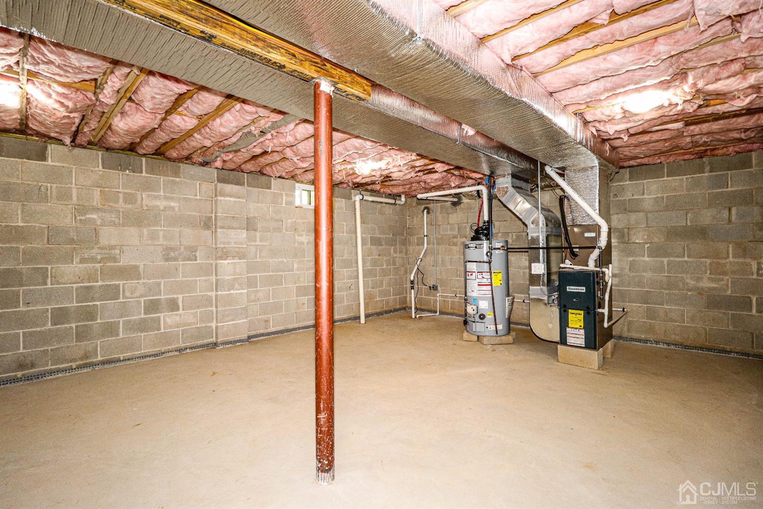 1834 Oak Road North Brunswick, NJ 08902 - Photo 34 of 39 Full, huge unfinished basement. Forced hot air gas fired furnace plus gas water heater.