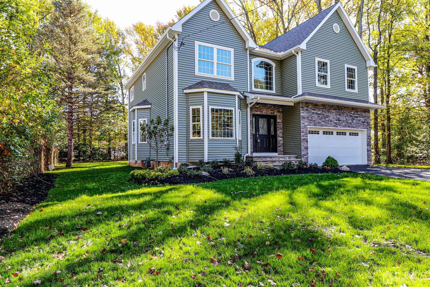 1834 Oak Road North Brunswick, NJ 08902 - Photo 38 of 39 Front view.