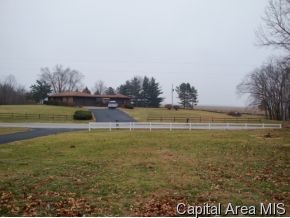 24464 Brookwood Hills Road Athens, IL 62613 - Photo 10 of 12 Gallery Image 10
