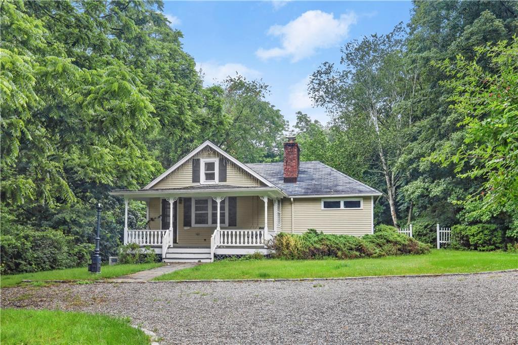 2 Banks Farm Road, Bedford, NY 10506 Compass