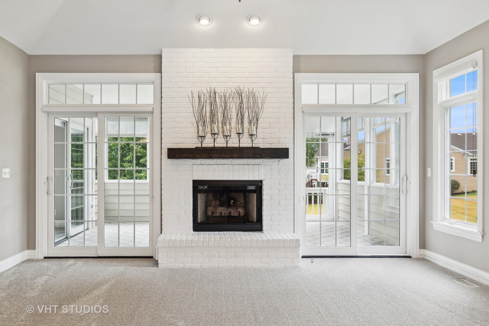 5626 Prairie Ridge Road Crystal Lake, IL 60014 - Photo 4 of 33 Gallery Image 4