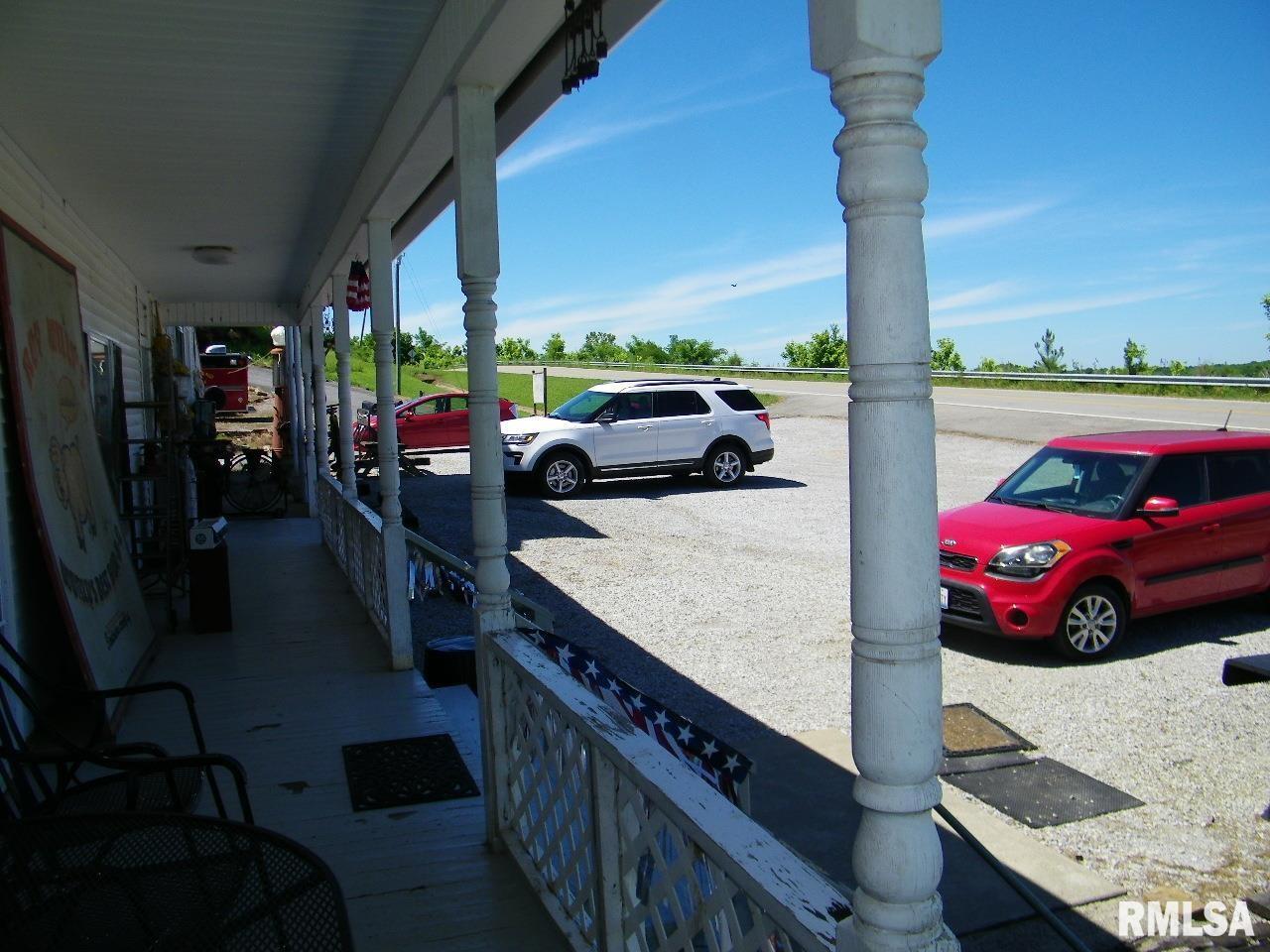 1073 Bay City Road Golconda, IL 62938 - Photo 8 of 32