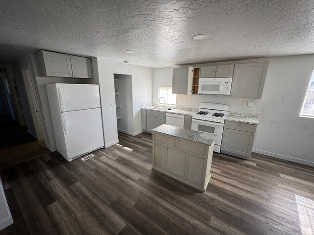 859 South 440 West Richfield, UT 84701 - Photo 8 of 16