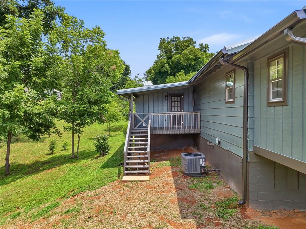 165 Cherokee Avenue Nelson, GA 30151 - Photo 36 of 52