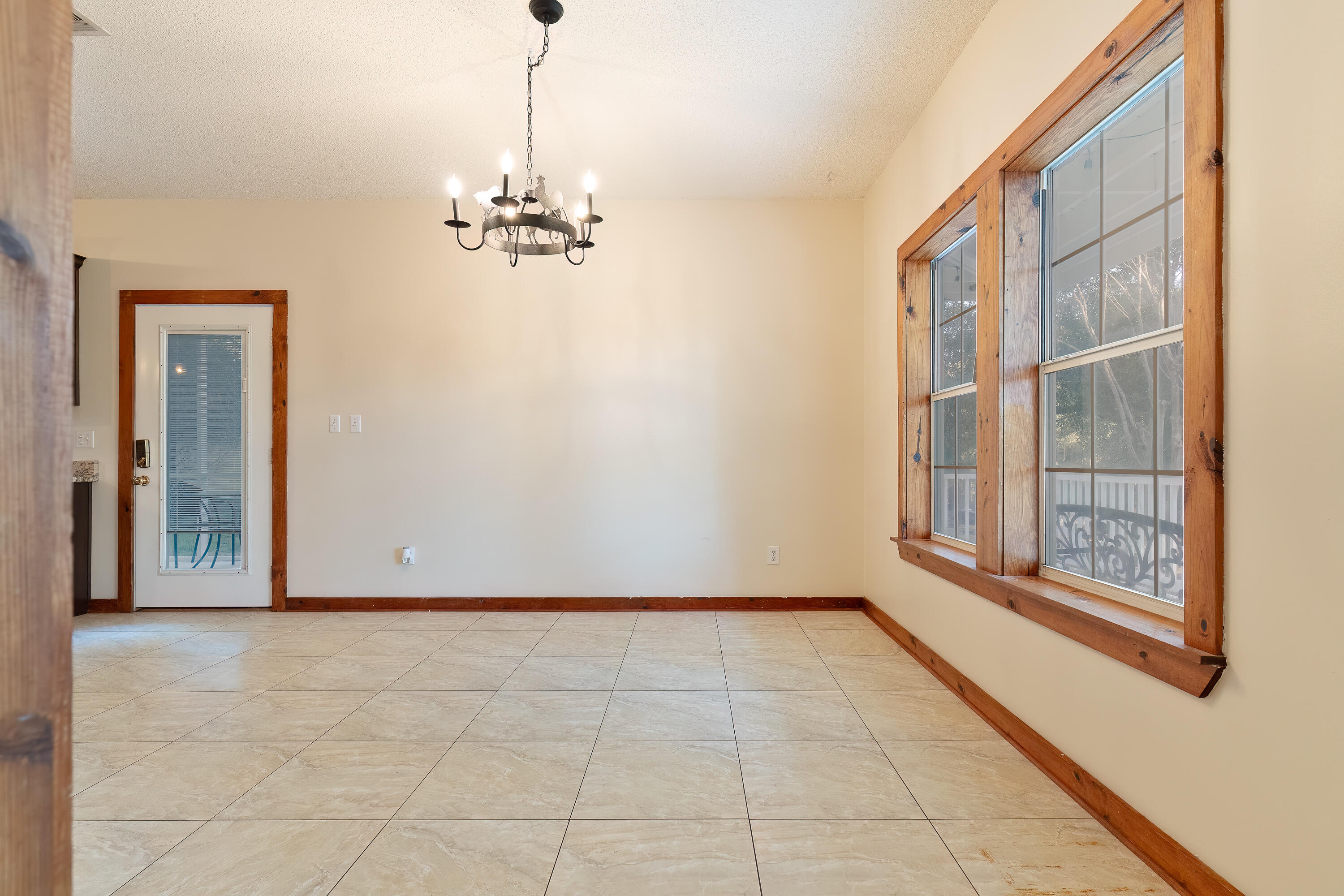 1693 Dads Road Baker, FL 32531 - Photo 14 of 78 Dining Area
