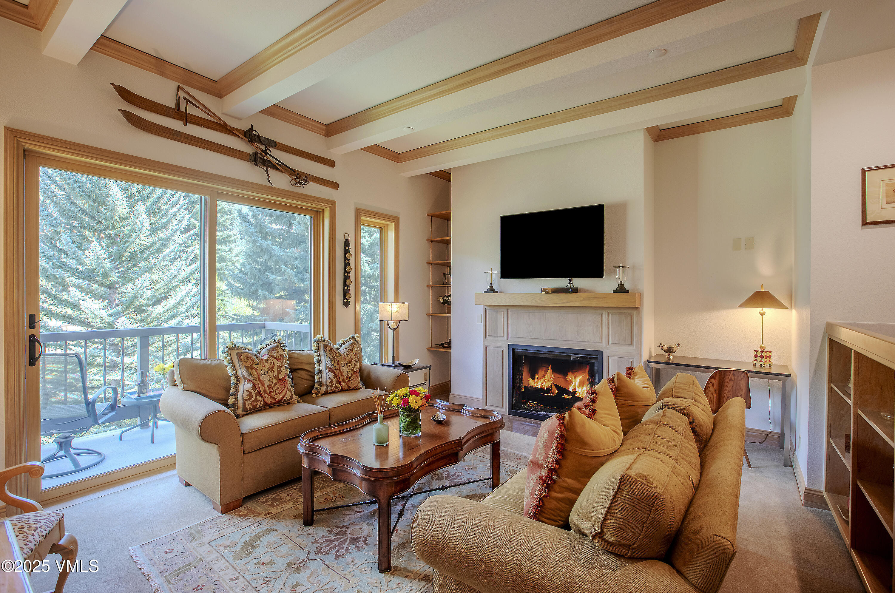 1156 Village Road, Unit A303 Beaver Creek, CO 81620 - Photo 8 of 25 0E7A0019-HDR