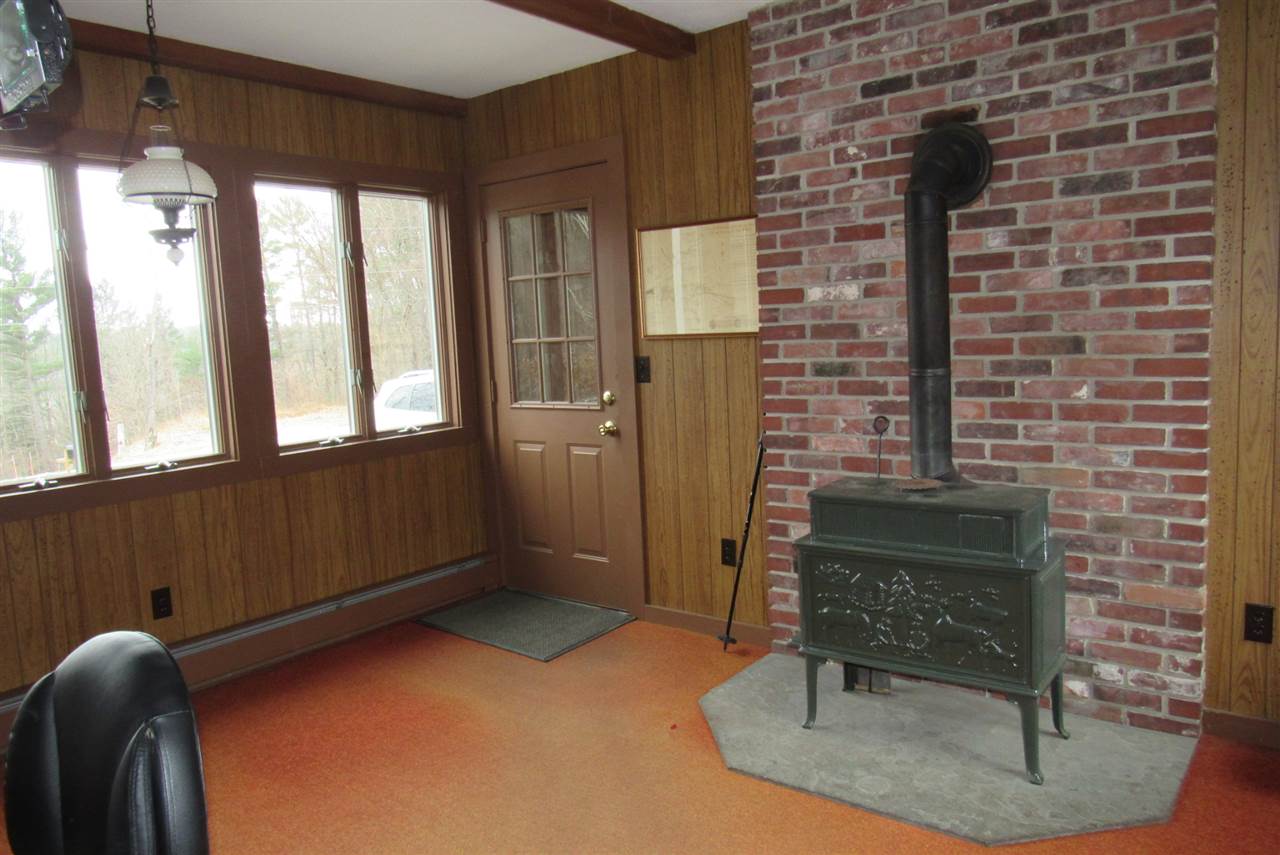 85 Apple Tree Lane Hopkinton, NH 03229 - Photo 14 of 36 Gallery Image 14