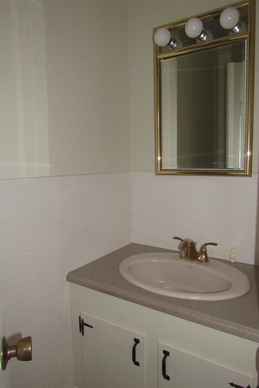 85 Apple Tree Lane Hopkinton, NH 03229 - Photo 17 of 36 Gallery Image 17