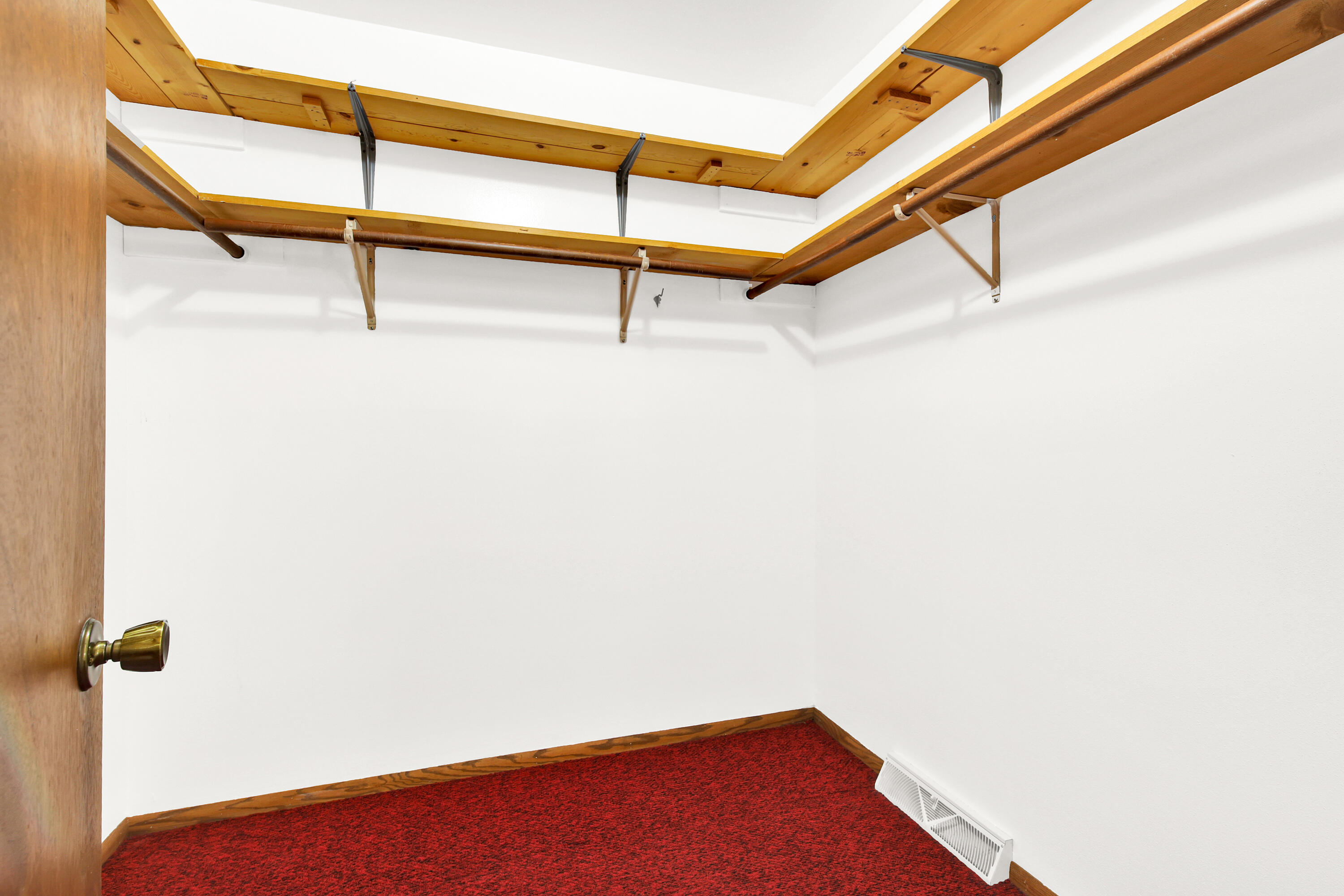 4292 Pleasant Hollow Road Jackson, WI 53037 - Photo 19 of 38 4292 pleasant hollow rd-27