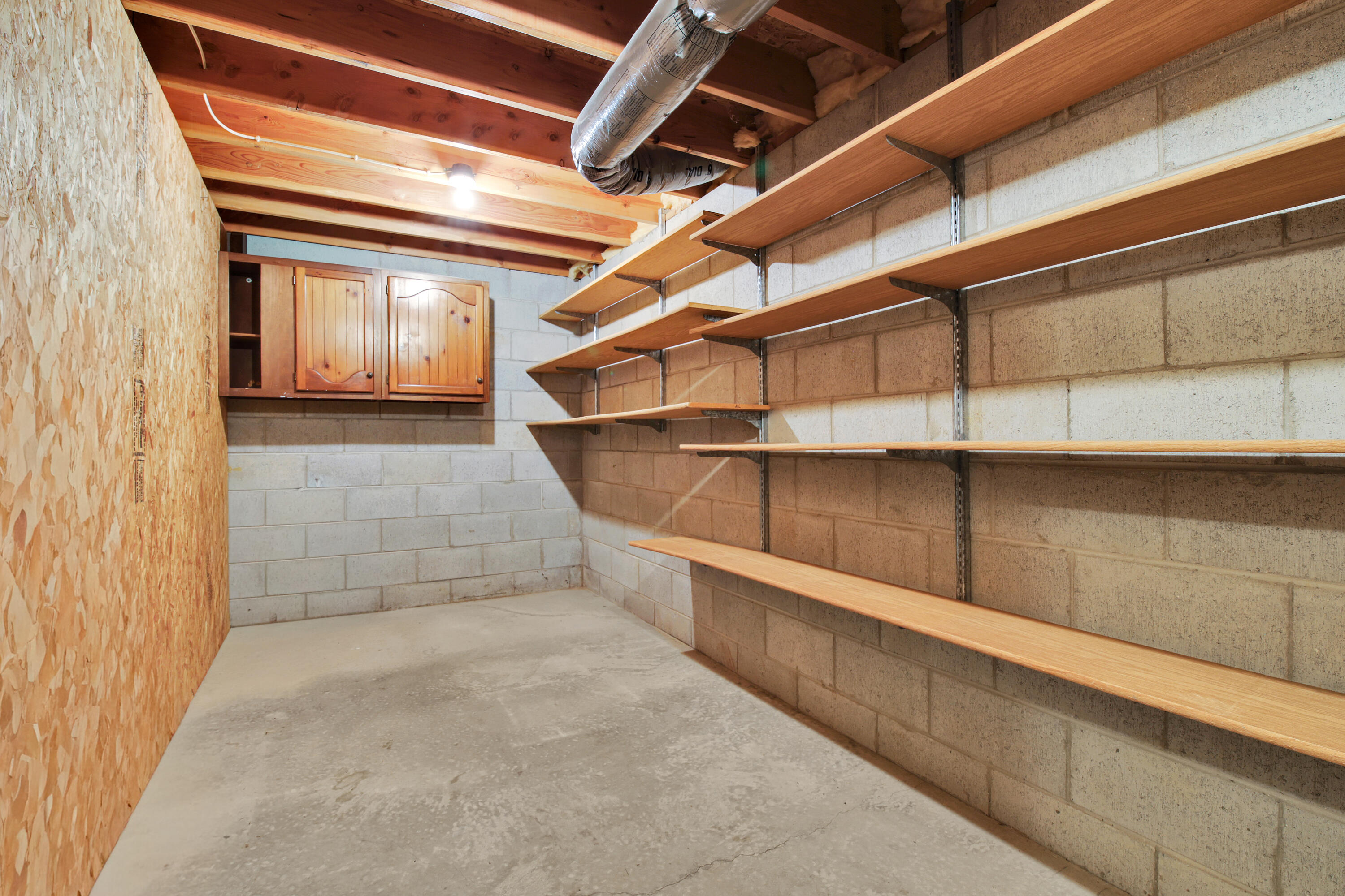 4292 Pleasant Hollow Road Jackson, WI 53037 - Photo 29 of 38 4292 pleasant hollow rd-37