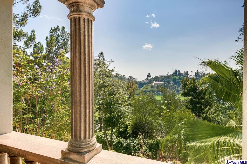 1199 Chateau Road Pasadena, CA 91105 - Photo 16 of 34 a view of a porch