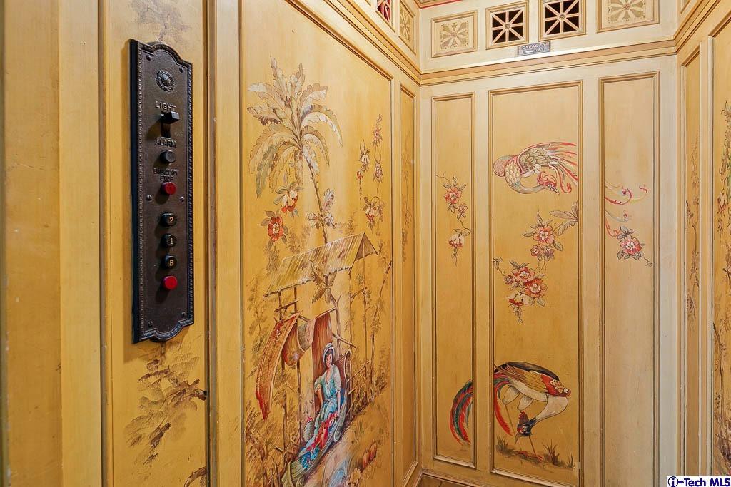 1199 Chateau Road Pasadena, CA 91105 - Photo 26 of 34 a bathroom with a shower curtain