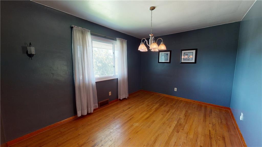 423 Unity Trestle Road Pittsburgh, PA 15239 - Photo 6 of 16