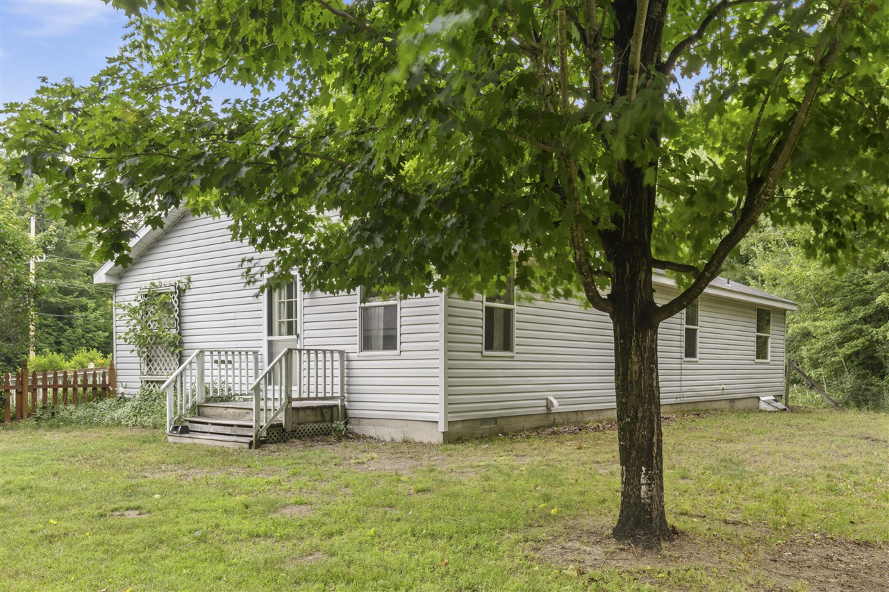 3839 Wallaker Road Benzonia, MI 49616 - Photo 35 of 37 Gallery Image 35