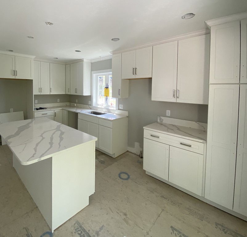 152 Turnpike Road, Unit 5 Chelmsford, MA 01824 - Photo 18 of 33