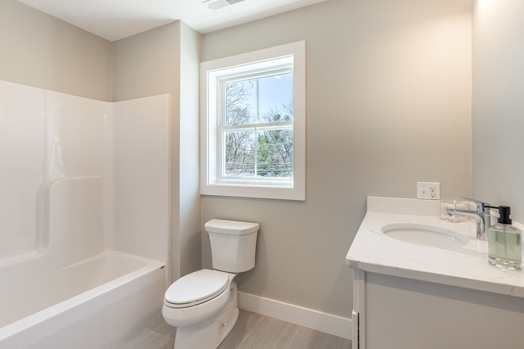 152 Turnpike Road, Unit 5 Chelmsford, MA 01824 - Photo 28 of 33
