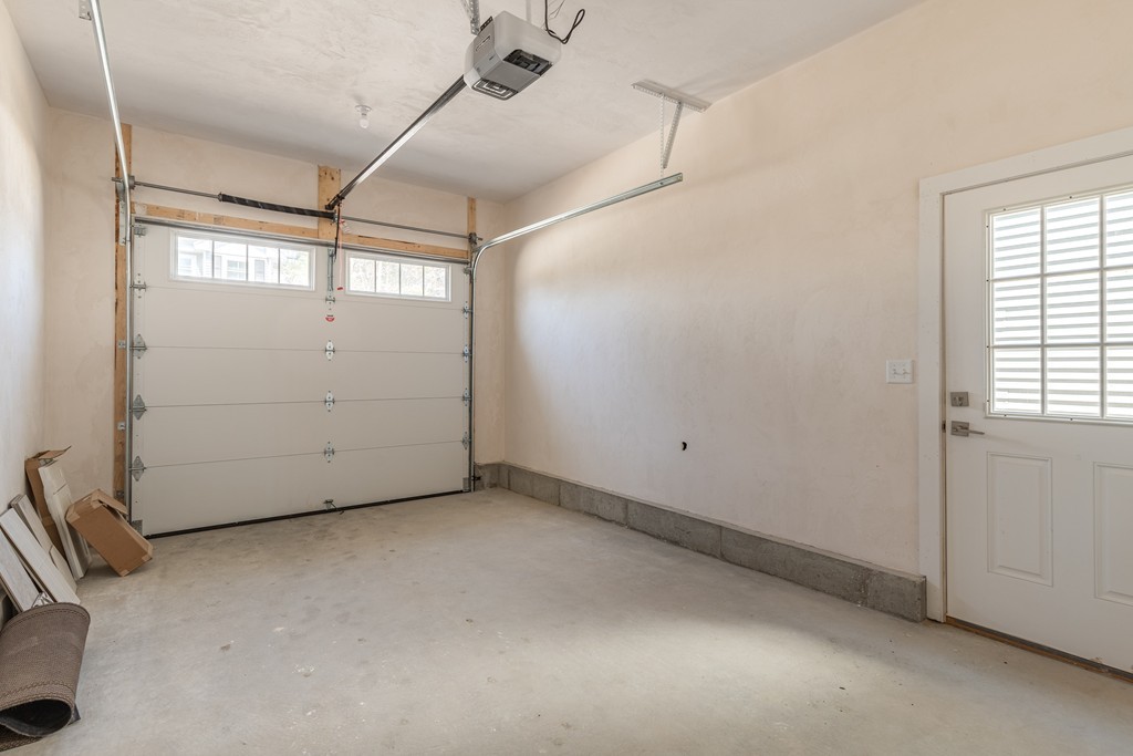 152 Turnpike Road, Unit 5 Chelmsford, MA 01824 - Photo 30 of 33