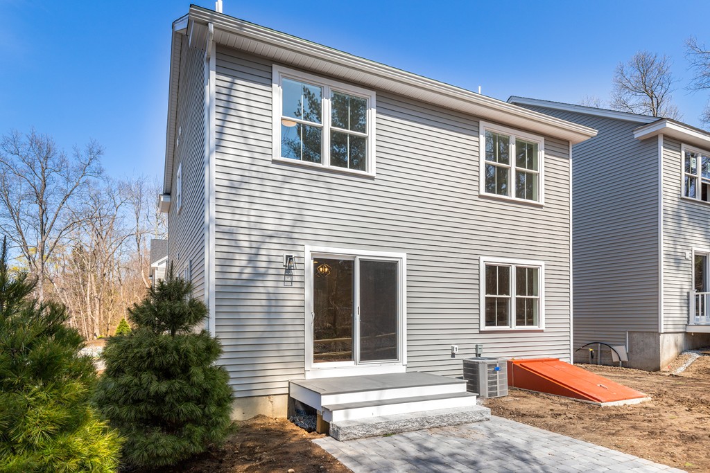 152 Turnpike Road, Unit 5 Chelmsford, MA 01824 - Photo 32 of 33