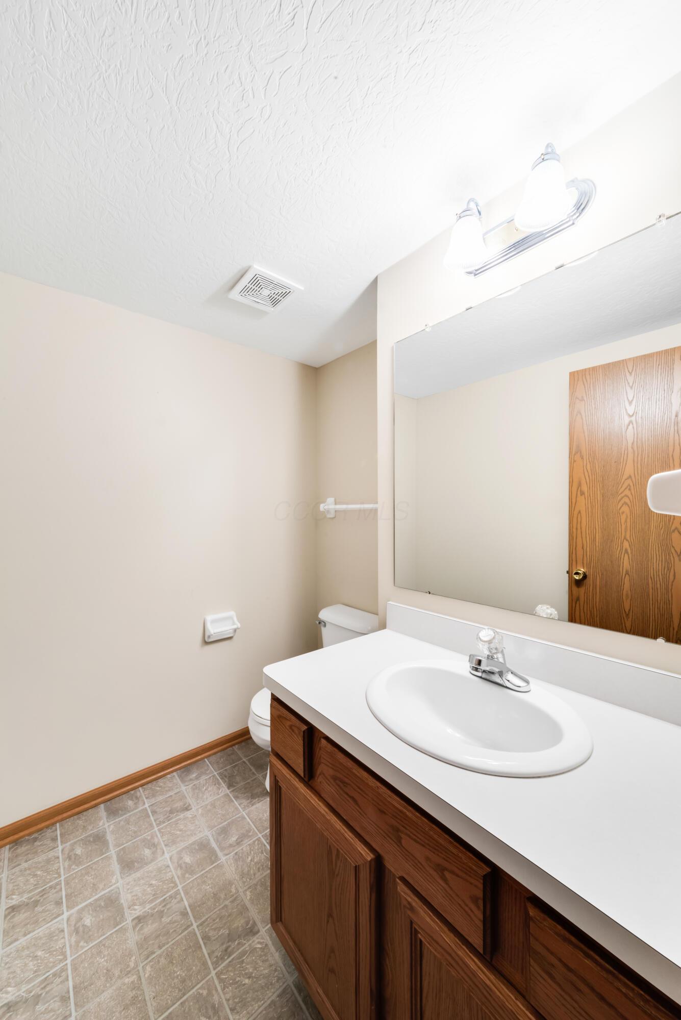 279 Richards Circle Delaware, OH 43015 - Photo 52 of 60 Half Bath 281 Richards