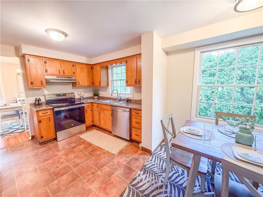 3 Eton Road Pittsburgh, PA 15241 - Photo 12 of 44 Gallery Image 12