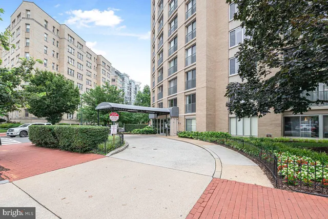 $3,000 | 1239 Vermont Avenue Northwest, Unit 902, Washington, DC 20005