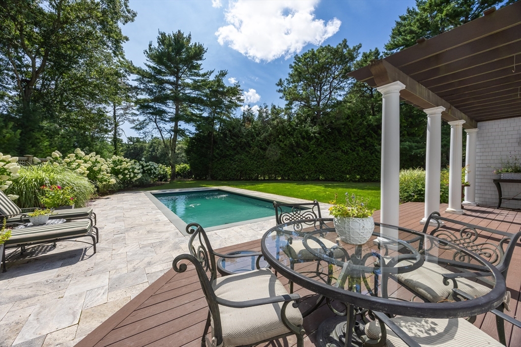 228 Dun Robin Road, Unit 228 Mashpee, MA 02649 - Photo 37 of 42 Gallery Image 37