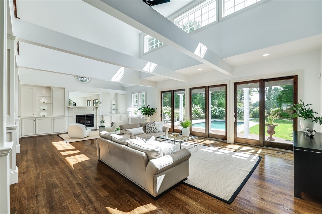 228 Dun Robin Road, Unit 228 Mashpee, MA 02649 - Photo 9 of 42 Gallery Image 9