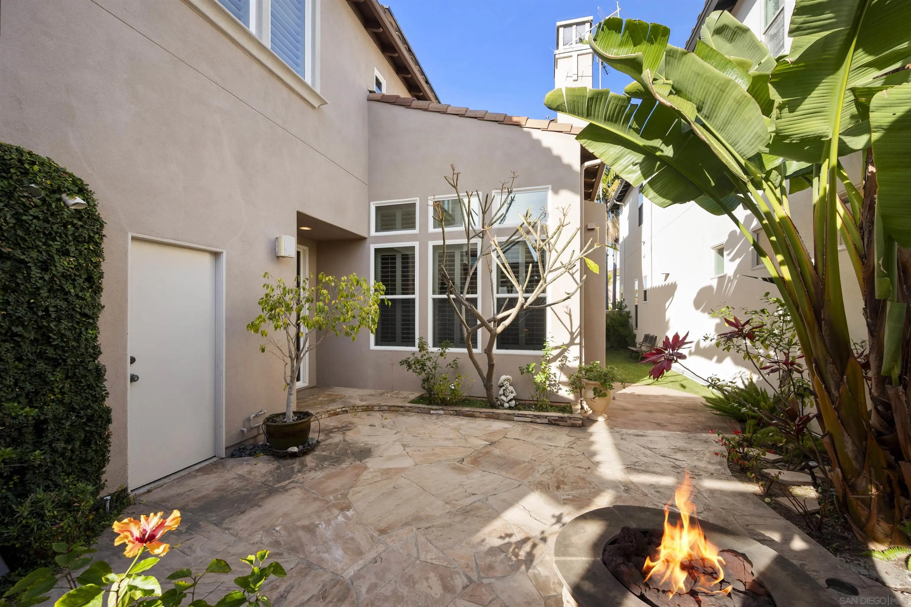 2873 West Bainbridge Road San Diego, CA 92106 - Photo 44 of 54 a view of a potted plants in front of a house