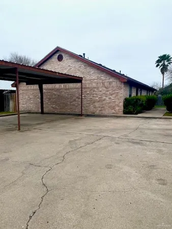 $900 | 1223 West Carmen Avenue, Unit 3, Edinburg, TX 78541