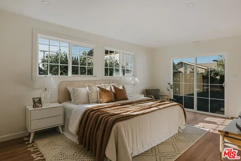 $949,995 | 3439 West 59th Place, Los Angeles, CA 90043