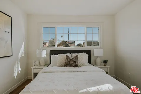 $949,995 | 3439 West 59th Place, Los Angeles, CA 90043