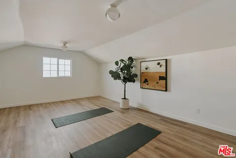 $949,995 | 3439 West 59th Place, Los Angeles, CA 90043