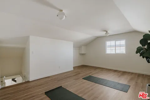 $949,995 | 3439 West 59th Place, Los Angeles, CA 90043