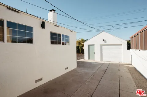 $949,995 | 3439 West 59th Place, Los Angeles, CA 90043