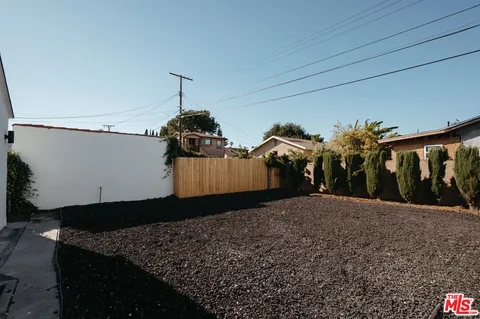 $949,995 | 3439 West 59th Place, Los Angeles, CA 90043