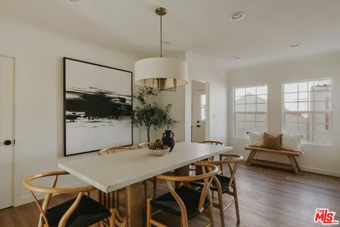 $949,995 | 3439 West 59th Place, Los Angeles, CA 90043