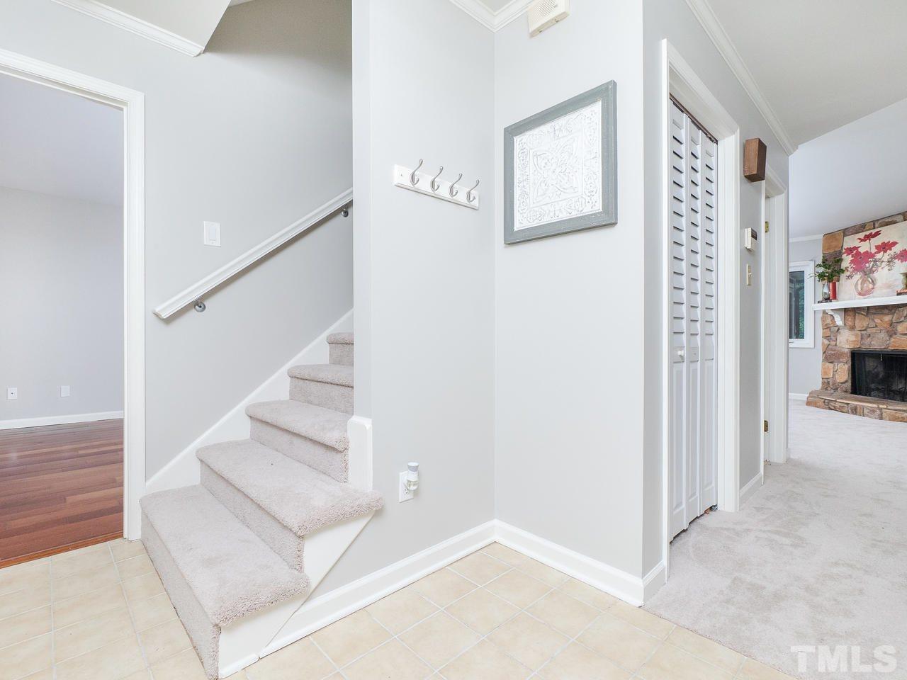 5412 Sylvan Lane Raleigh, NC 27613 - Photo 3 of 30