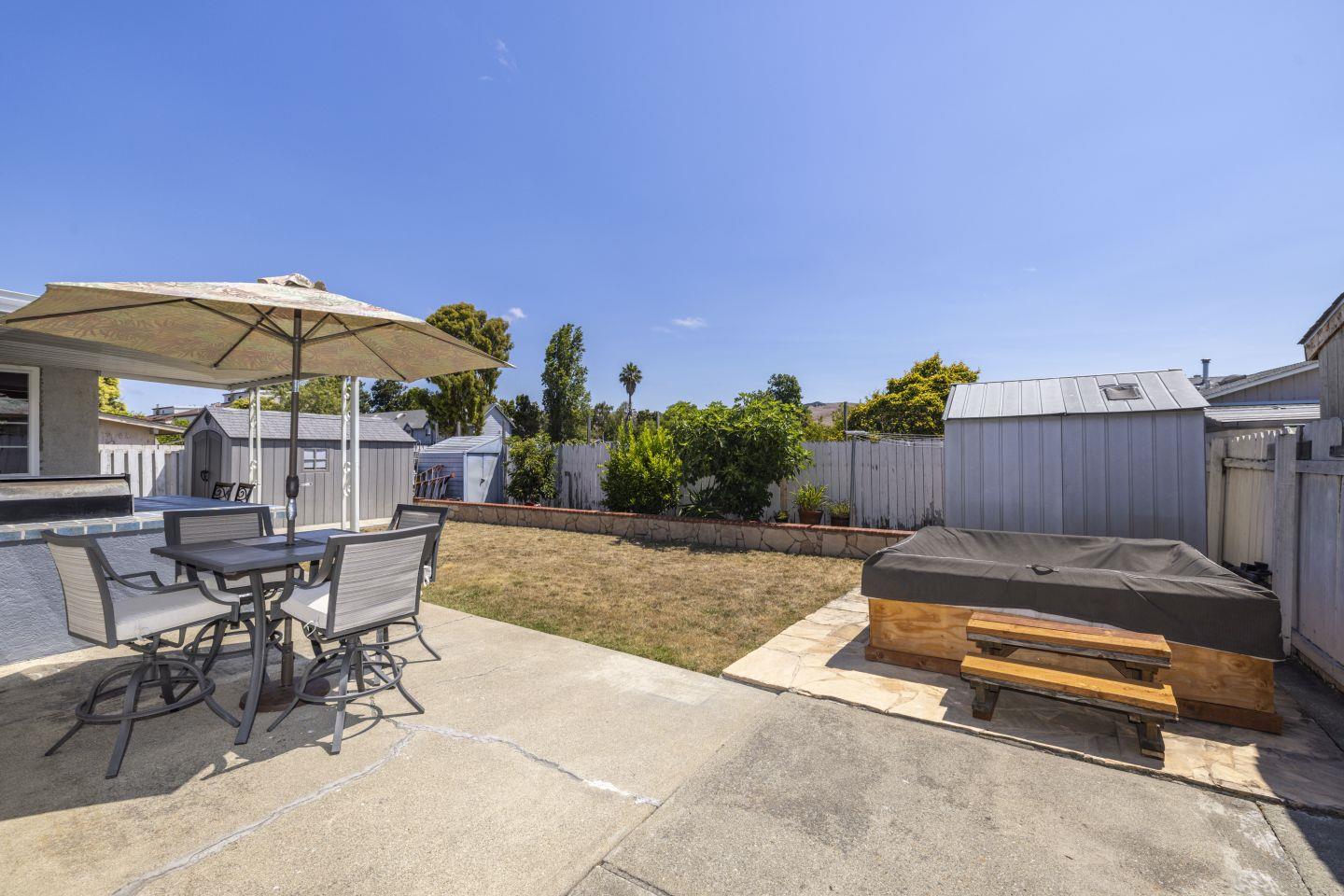 27906 Thackeray Avenue Hayward, CA 94544 - Photo 14 of 14 a view of a backyard with sitting area