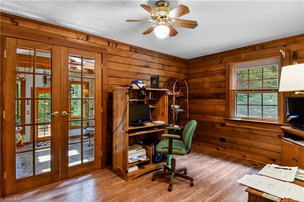 3001 Woodville Road Lewisville, NC 27023 - Photo 15 of 43