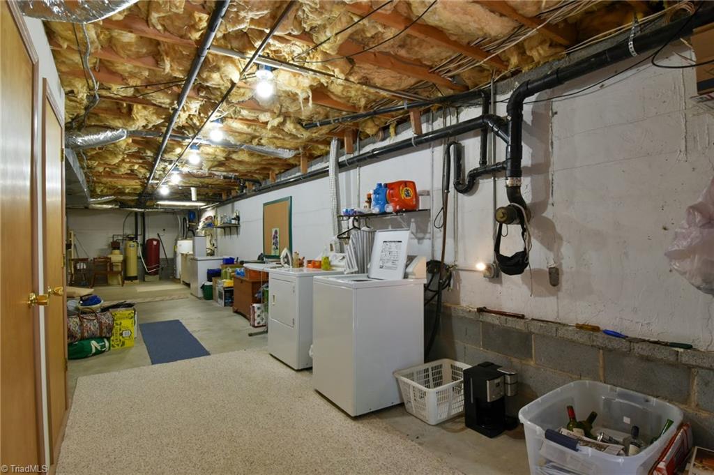 3001 Woodville Road Lewisville, NC 27023 - Photo 25 of 43