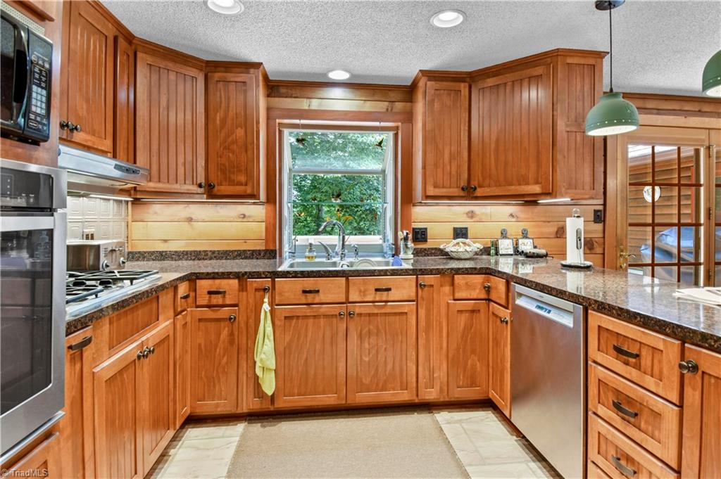 3001 Woodville Road Lewisville, NC 27023 - Photo 10 of 43