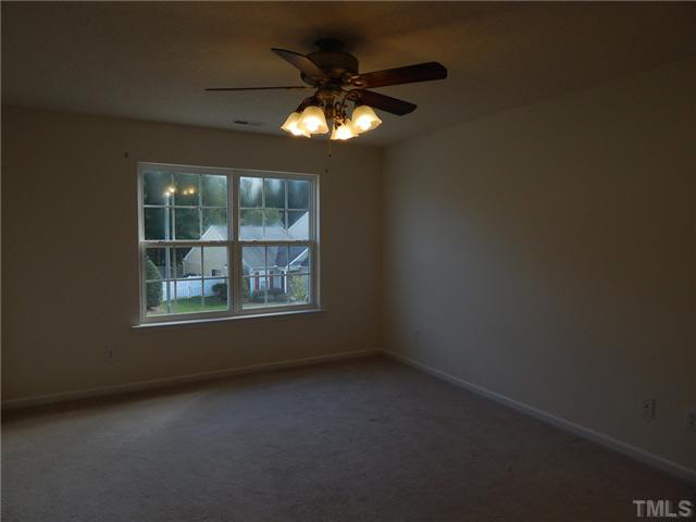 5542 Golden Moss Trail Raleigh, NC 27613 - Photo 14 of 25 Gallery Image 14