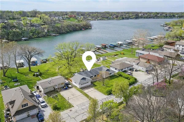 $850,000 | 13-P Lake Shore Drive, Lake Lotawana, MO 64086