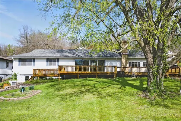 $850,000 | 13-P Lake Shore Drive, Lake Lotawana, MO 64086