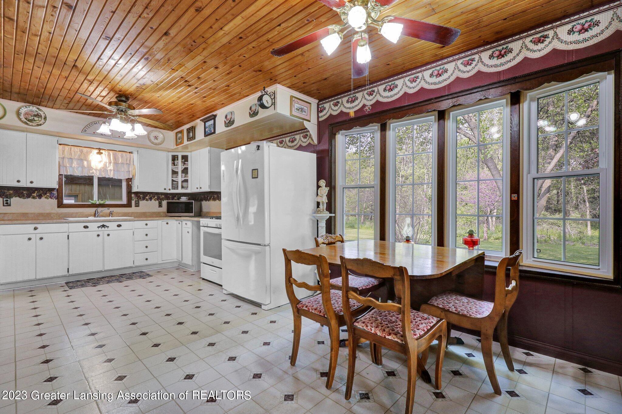 8180 West Herbison Road Eagle, MI 48822 - Photo 20 of 41 21-web-or-mls-Open Ended Media-21