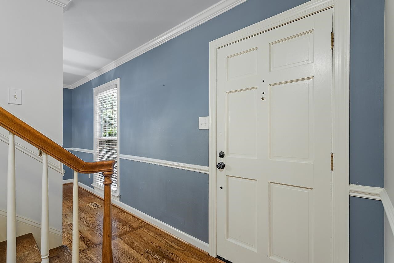 8408 Morgans Way Raleigh, NC 27613 - Photo 4 of 34 Entry