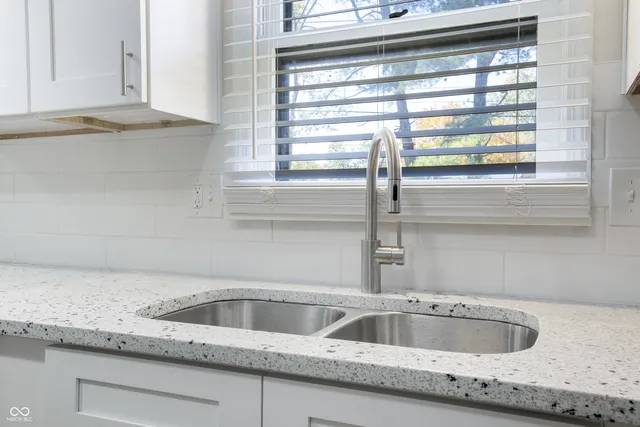 $424,900 | 7140 Avalon Trail Drive, Indianapolis, IN 46250