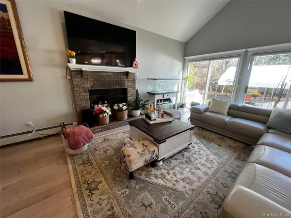 $7,500 | 6 Kara Court, Centereach, NY 11720