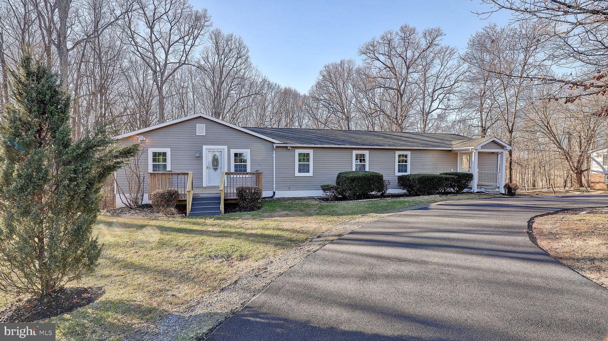 8716 Lees Ridge Road Warrenton, VA 20186 - Photo 11 of 50 Gallery Image 11